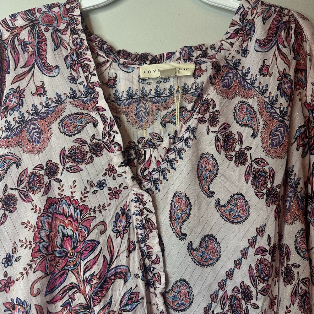 Lovestitch NWT Women's Purple Bell Sleeve Paisley Print High Low Top Sz S - Picture 5 of 9
